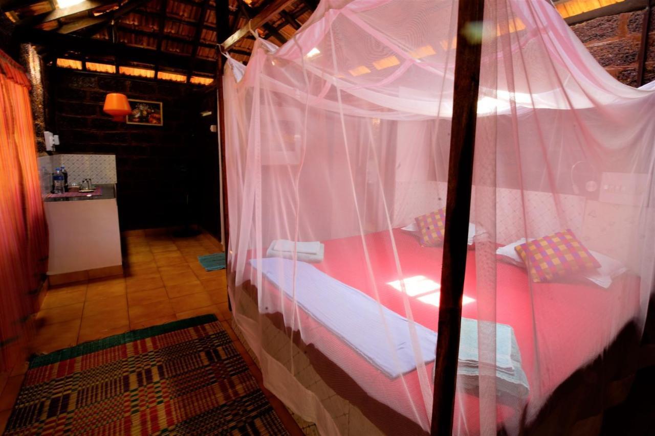 Namaste Yoga Farm Villa Gokarna  Buitenkant foto